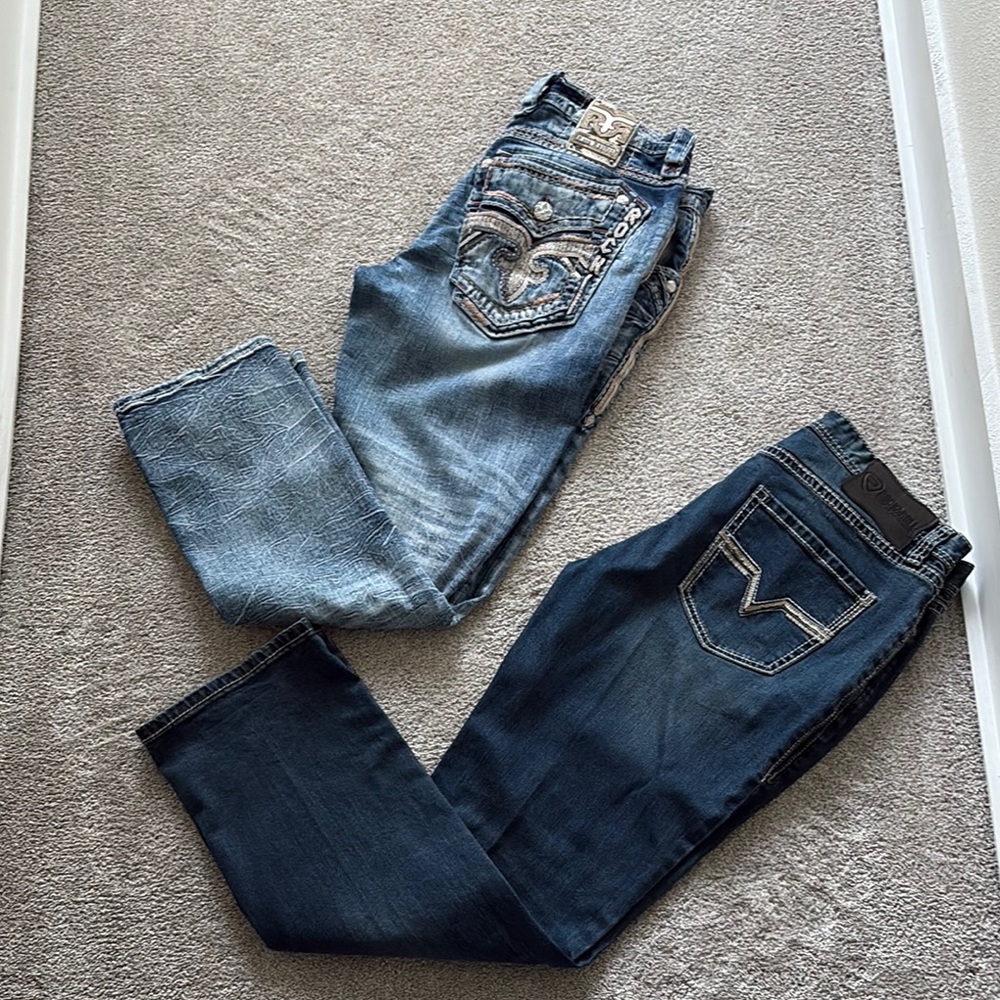 Good jeans to go out the rock and rolls are brand new the rocks are like new